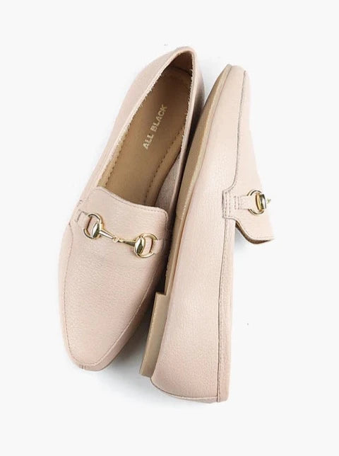 Links Nude Flat