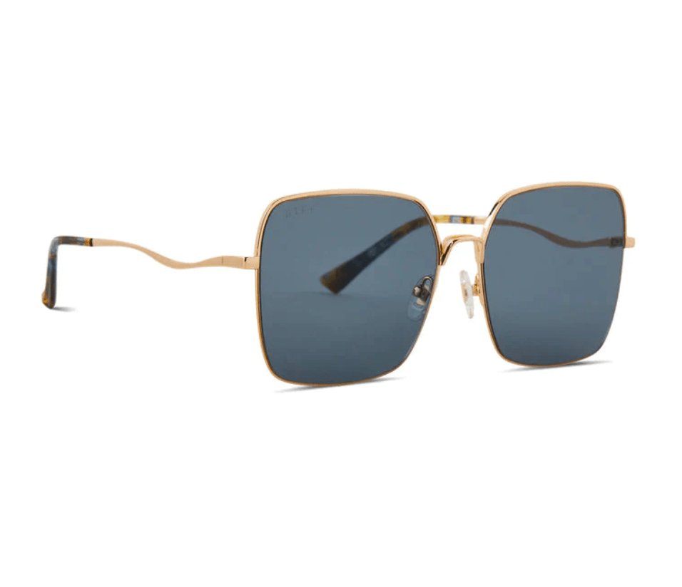 Clara - Motley Market